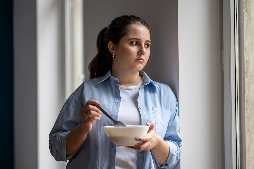 Diäten und Depression: Neue Studie zeigt überraschende Zusammenhänge – Vorsicht bei Low-Carb und Kaloriendefizit!