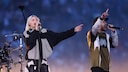 Emily Armstrong performte einen Linkin-Park-Song im Trainingsanzug von Lidl