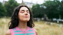 Die Buteyko-Atmung kann Stress durch eine langsamere und ruhigere Atmung herbeif&uuml;hren und sogar gegen Asthma helfen.