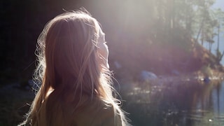 Frau reduziert mit 15-Minuten-Methode Depressionssymptome