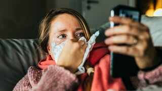 Erkältung, Grippe, RSV: welche Erreger die Infektion treiben