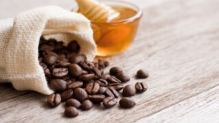 Forschung deutet auf lindernde Wirkung von Honig und Kaffee bei Reizhusten hin