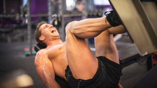 Bei erfahrenen Kraftsportlern gehört das Beintraining fest zum Programm. Doch wie wichtig ist dieser Trainingsbaustein tatsächlich aus wissenschaftlicher Sicht?