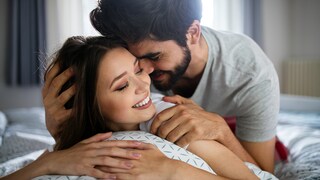 In welchem Alter die sexuelle Lust am höchsten ist, unterscheidet sich zwischen Männern und Frauen