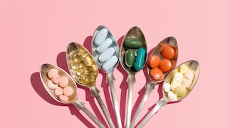 Für eine effektive Regeneration können bestimmte Nahrungsergänzungsmittel sinnvoll sein. FITBOOK erklärt, welche wirklich empfehlenswert sind.