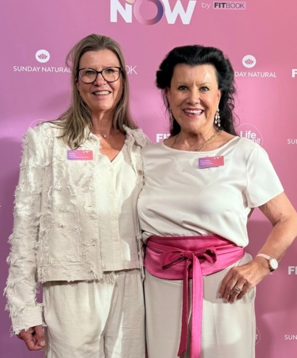 Anett Hanck, Director Business Unit Healthcare Media Impact (links) und Prof. Anita Frauwallner, CEO von Institut Allergosan (rechts)