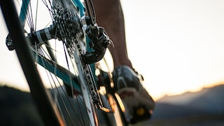 Kraftübungen sind für Fahrradfahrer wichtig