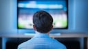 Was bewirkt langes Fernsehen im Gehirn? Die Studie zeigt Unterschiede zwischen Frauen und M&auml;nnern und ihre Folgen.