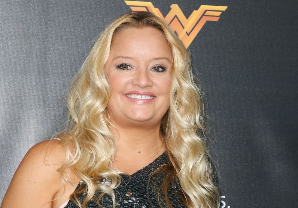 Lucy Davis publicly revealed her stage IV breast cancer diagnosis – she had previously only noticed a tiny hardened area.