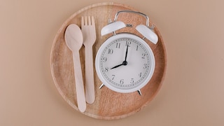 In 8 Stunden essen und besser abnehmen