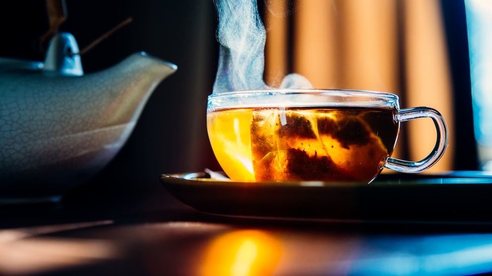 Für die gesundheitliche Wirkung von Tee ist die Trinktemperatur entscheidend