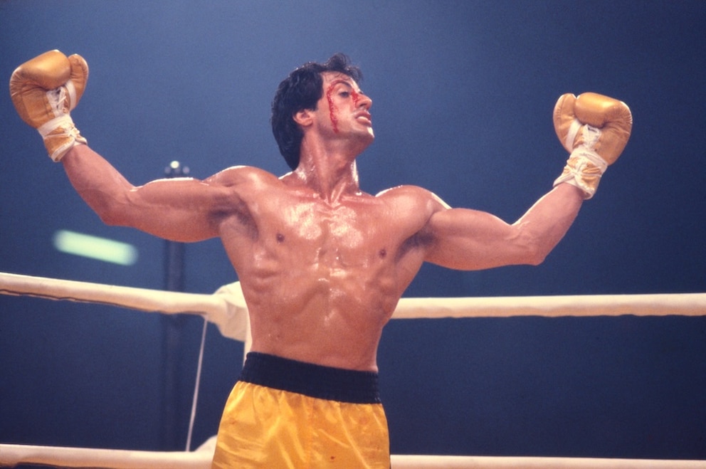F&uuml;r den dritten Teil von &bdquo;Rocky&ldquo; dr&uuml;ckte Stallone seinen K&ouml;rperfettanteil auf 2,6 Prozent und wurde bulimisch.
