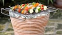 DIY-Grill aus einem Blumentopf