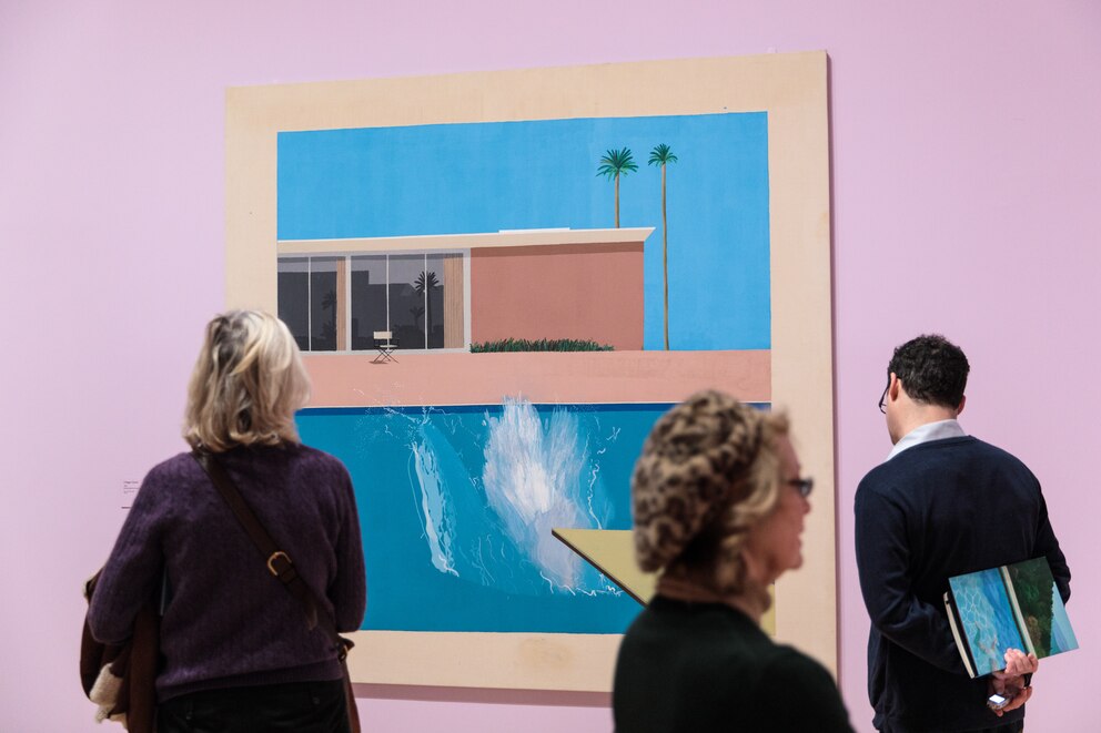 David Hockneys Gemälde „A bigger Splash“ von 1967 spiegelt Verheißung und Einsamkeit des Swimmingpools wieder.  