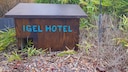 Igelhaus für den Garten selbst bauen mit Video-Anleitung