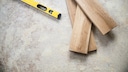 Holzfußboden ohne Holz dank Vinyl-Platten
