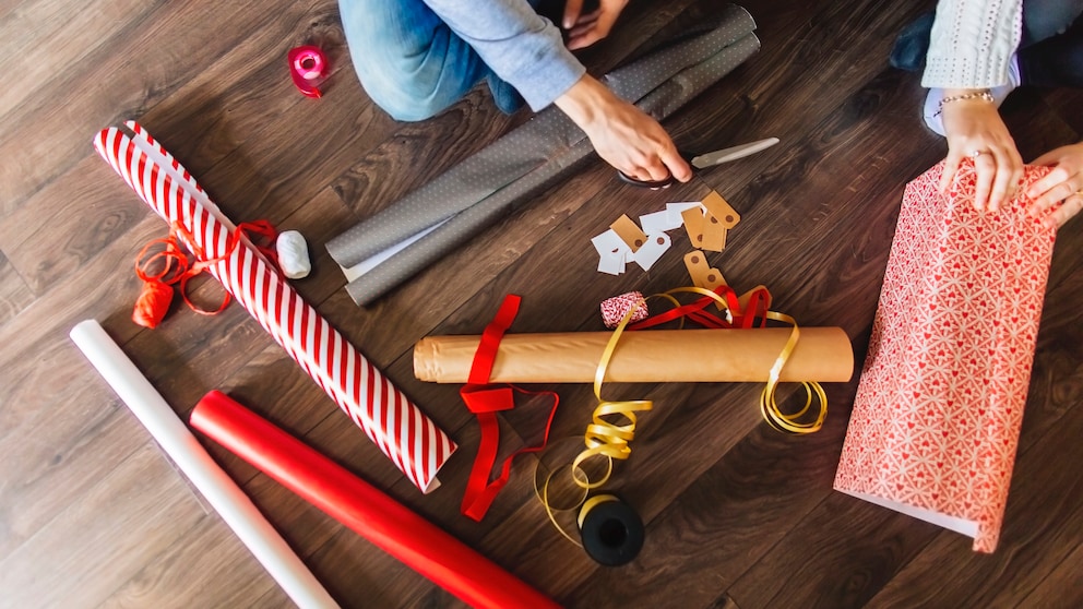 Geschenkpapier richtig entsorgen