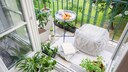 7 Stile, um den Balkon einzurichten
