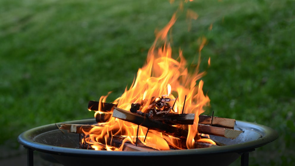 Eine Feuerstelle im Garten