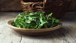 Rucola im Garten anpflanzen: Standort, Pflege, Ernte