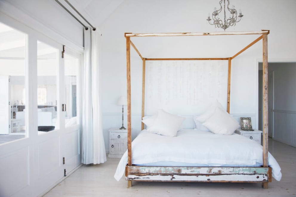 Vintage canopy bed