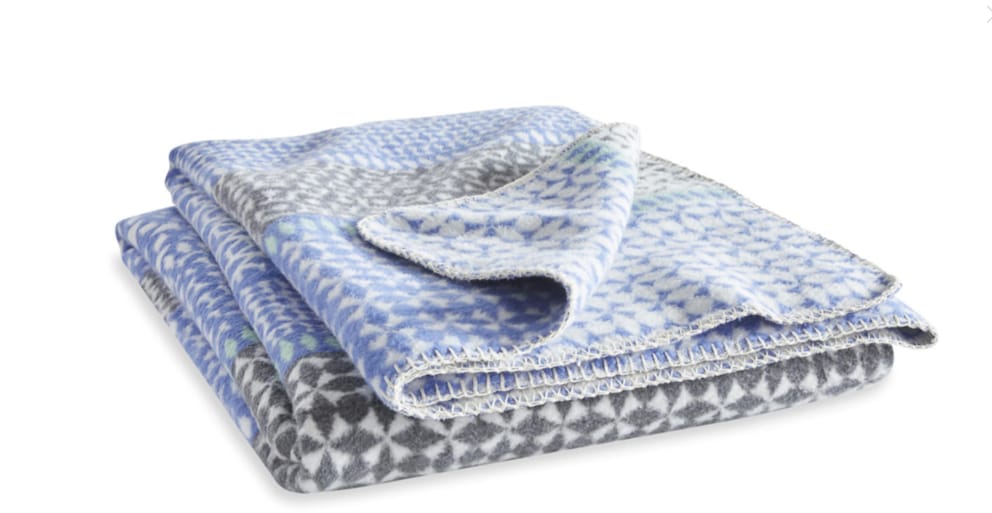 Velour Blanket Lisbon by Hessnatur
