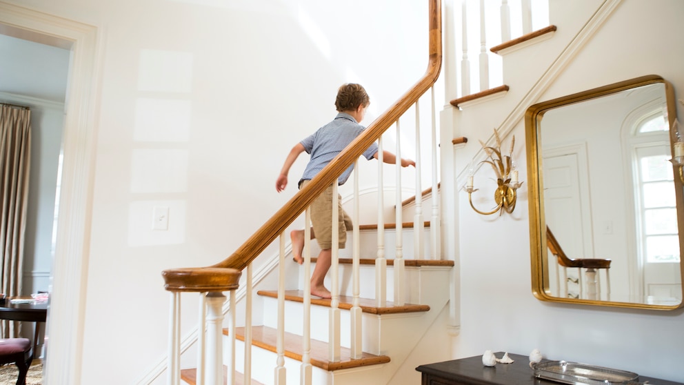 Treppen rutschsicher machen – 3 Methoden