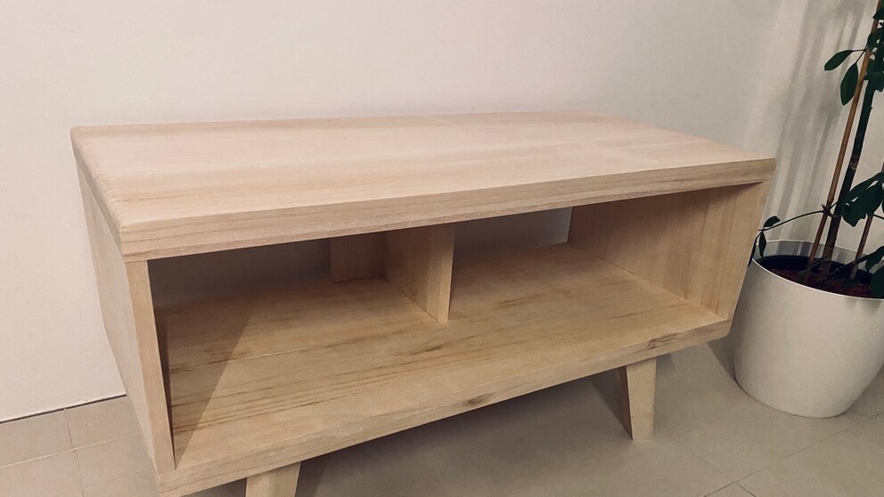 Kommode aus Paulownia-Holz
