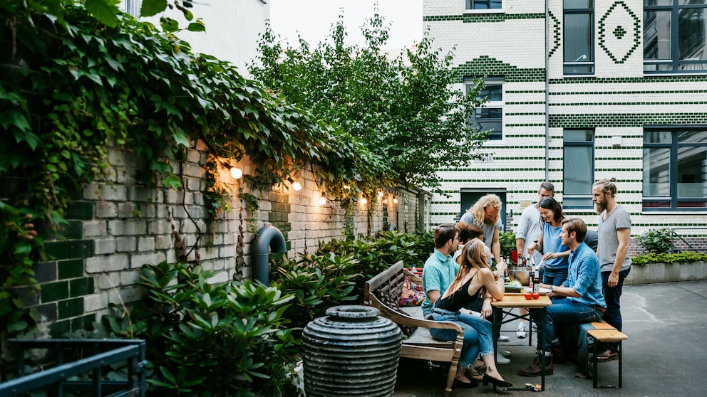 Ab welcher Höhe ist eine Genehmigung für eine Gartenmauer erforderlich?