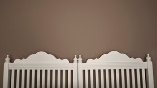 Mit der Trendfarbe Taupe einrichten