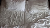 Eine oder zwei Matratzen im Doppelbett?