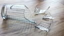 Zerbrochenes Glas kleben