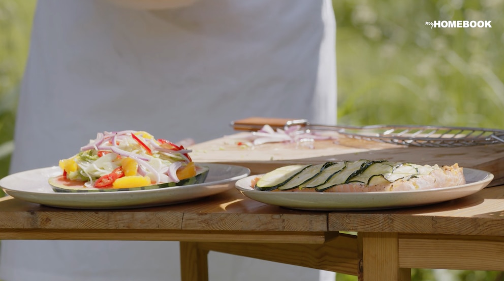 Gegrillter Lachs mit Salat