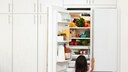 Tricks, um mehr Platz im Kühlschrank zu schaffen