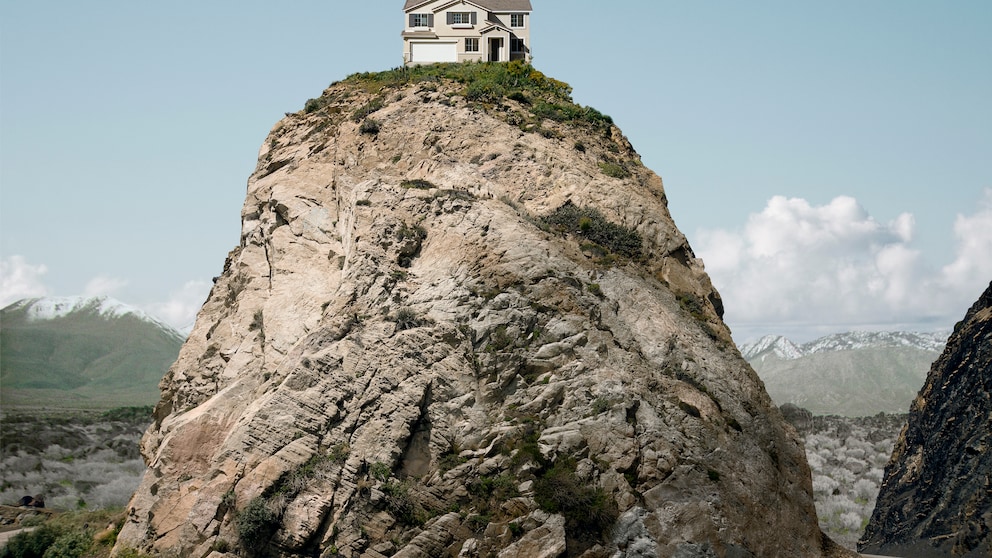 Ein Haus auf einem Berg