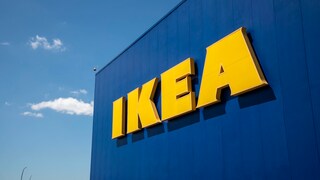 Ikea-Möbelhaus von außen