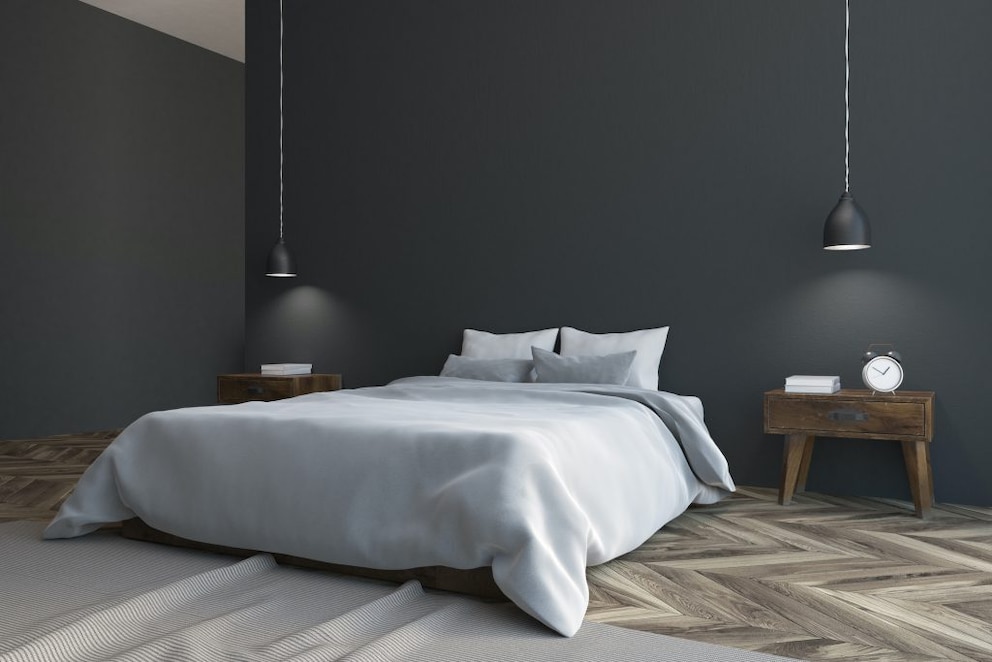 Bedroom with anthracite wall color