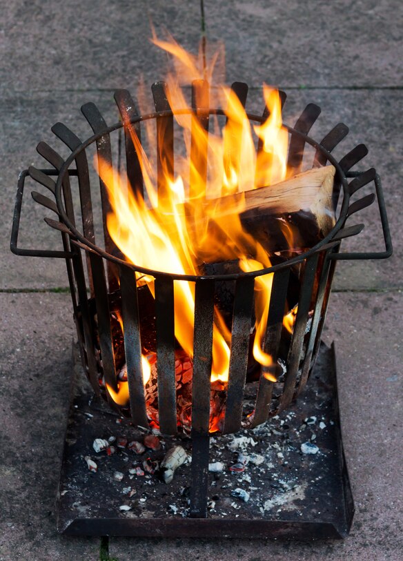 Feuerschale im Garten Alles, was man darüber wissen sollte