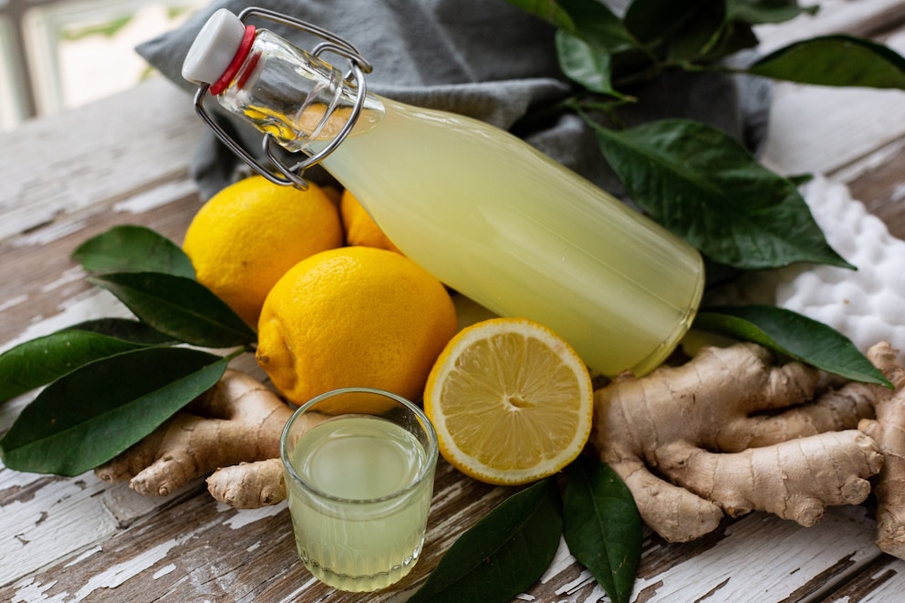 Ingwer lässt sich auch wunderbar zu Sirup verarbeiten. Es sieht lecker und man kann ihn wunderbar verschenken