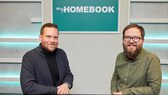 Makler Christopher Hnida (links) im Gespräch mit myHOMEBOOK-Redaktionsleiter Felix Mildner