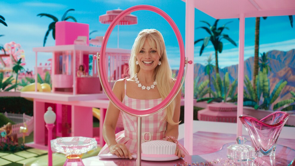 Barbie Filmset Pink