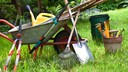 Bei vielen ist der Schuppen voll, doch welches Gartengerät nutzen Sie am meisten?