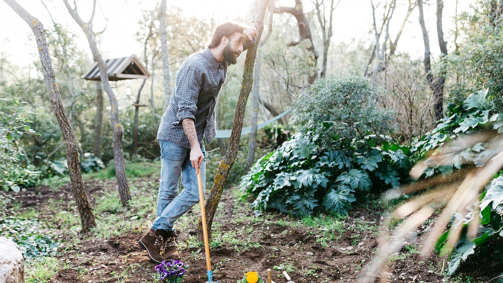 Nicht jeder findet Gartenarbeiten entspannend, ganz im Gegenteil. Gartenarbeit ist meist sogar unbeliebt.