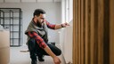 Wenn sich Handwerker ankündigen, ist der Arbeitsalltag keine Ausrede, um ihn nicht in die Wohnung zu lassen