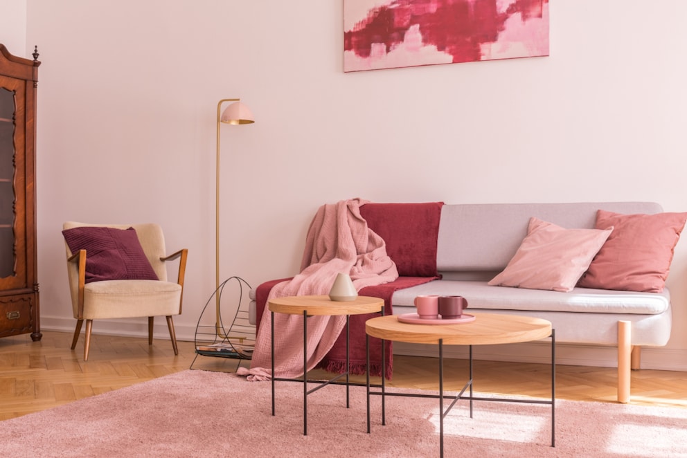 Warm colors in the living space