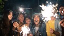 Damit man an Silvester trotz Feuerwerk sicher ins neue Jahr startet, gibt es ein paar Dinge zu beachten