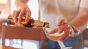 Bier schmeckt nicht nur uns Menschen, auch Pflanzen können von den Inhaltsstoffen profitieren