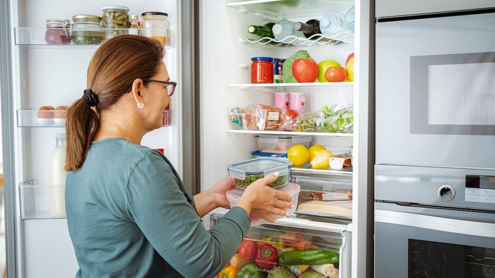 Üble Gerüche im Kühlschrank können verschiedene Ursachen haben