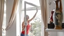 Fenster ohne Streifen und Schlieren zu putzen ist gar nicht so leicht