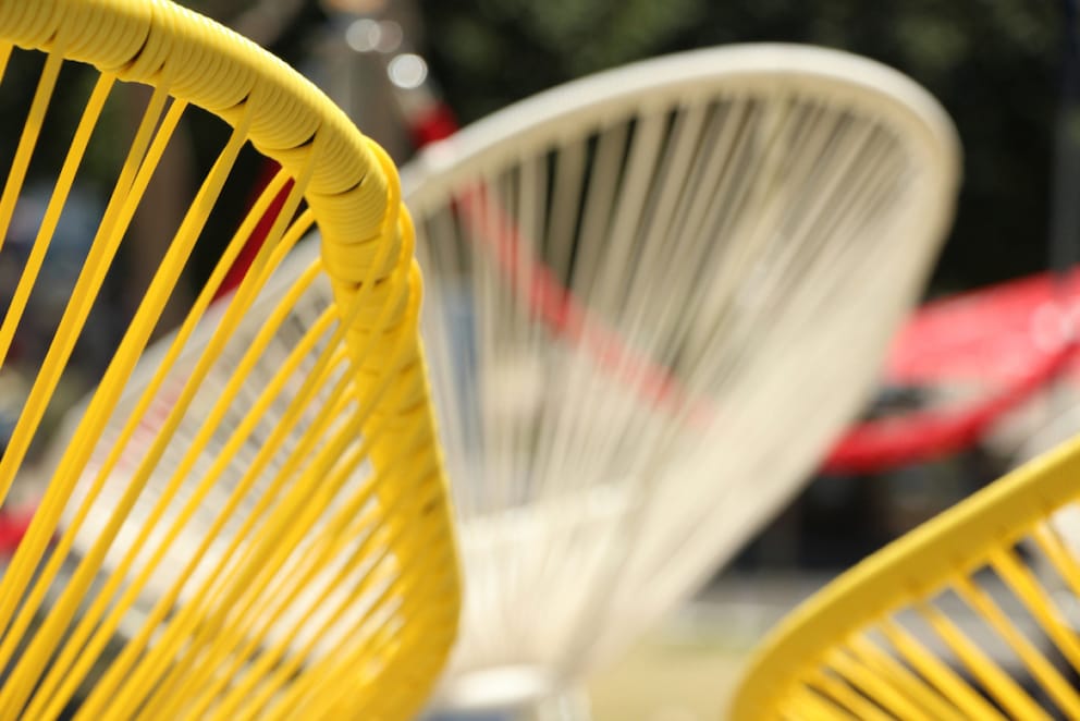 Acapulco Chair in yellow and white